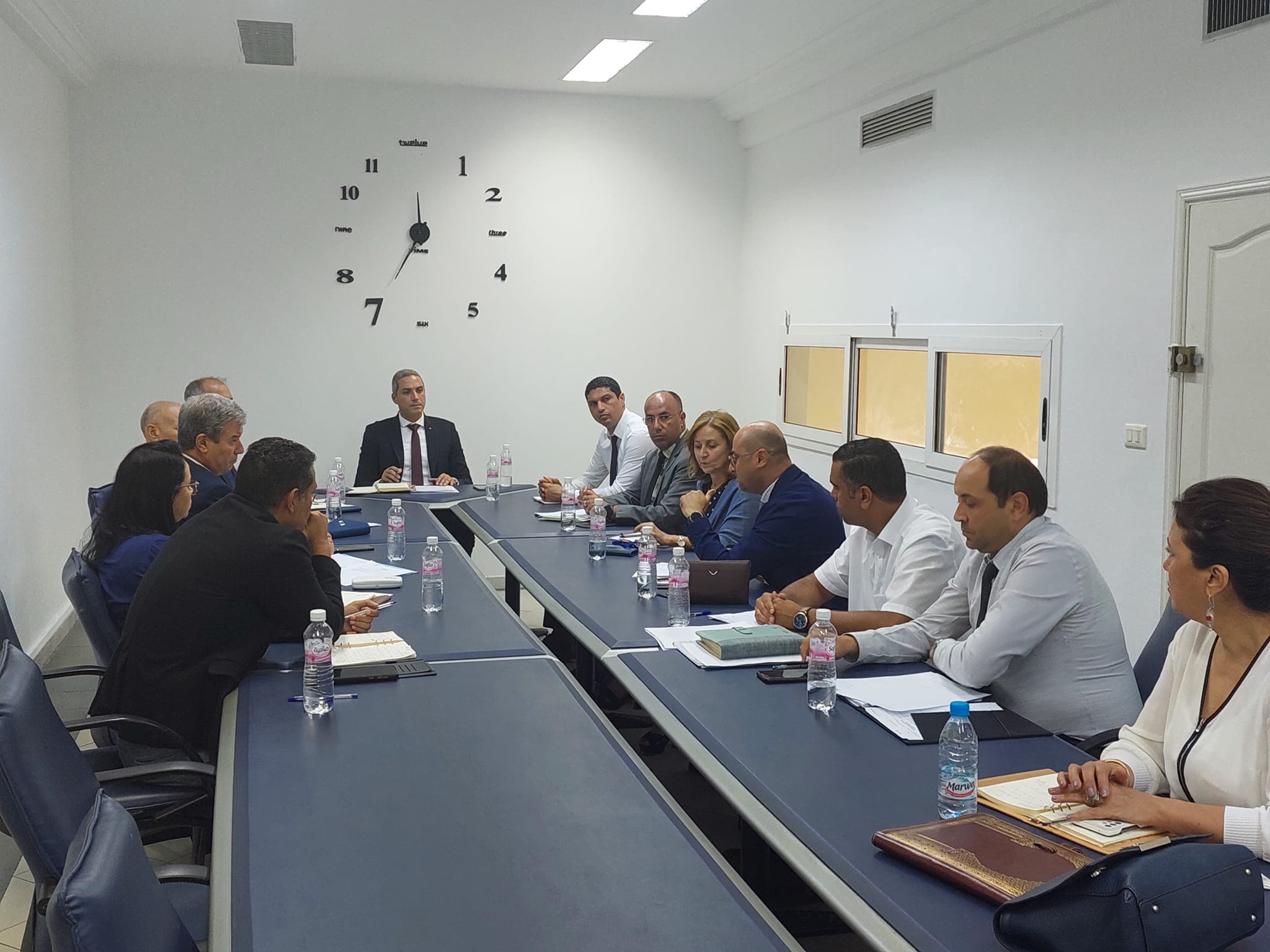 وزير السياحة يتابع سير عمل الديوان الوطني التونسي للسياحة 